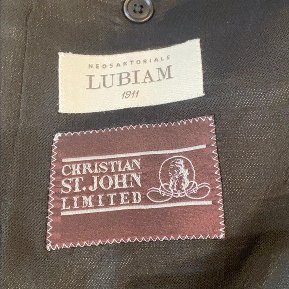 Lubiam by Christian St.John elegant suit, 42R - Picture 10 of 10